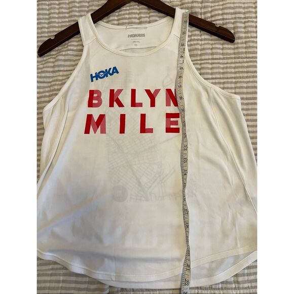 HOKA Brooklyn Mile Limited Edition Tank - Picture 8 of 10